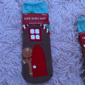 Ginger bread fuzzy socks